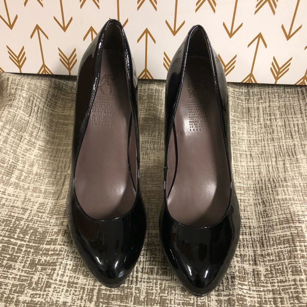 MRKT Heels